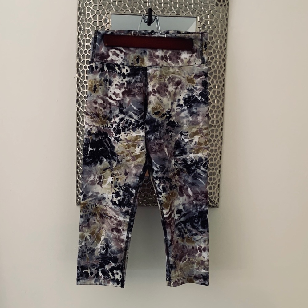 Tie Dye Yoga Cropped Pants